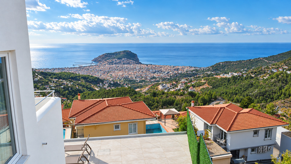 Özel Havuzlu ve Güzel Deniz Manzaralı Villa, Alanya Villa 1004