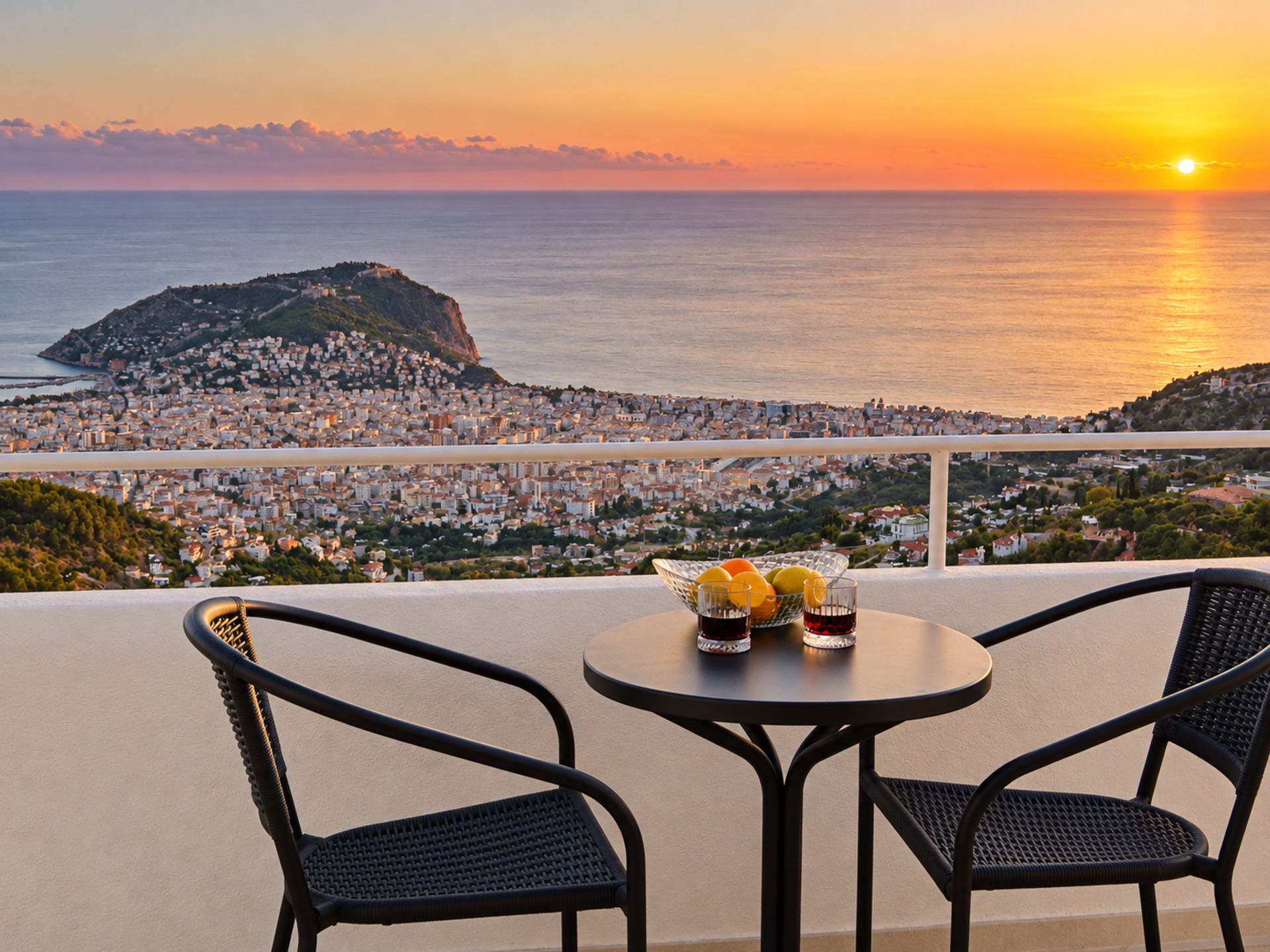 Özel Havuzlu ve Güzel Deniz Manzaralı Villa, Alanya Villa 1004