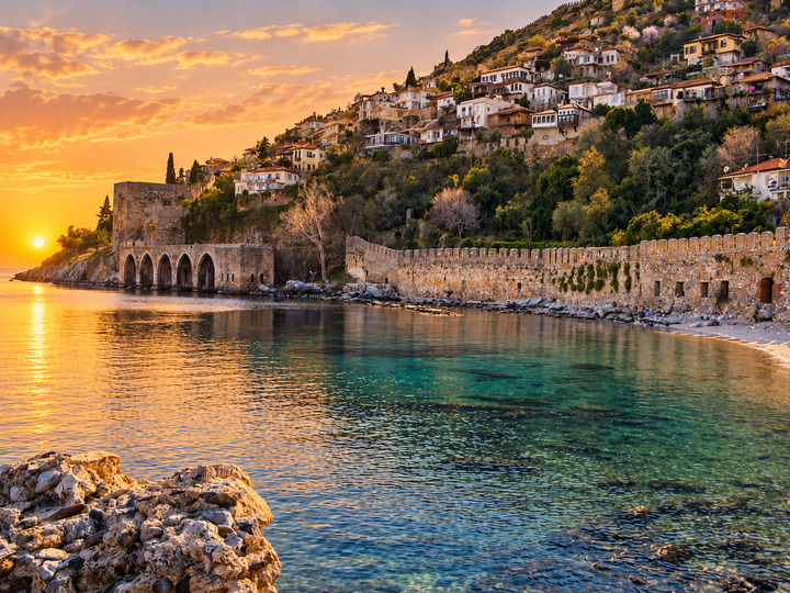 Özel Havuzlu ve Güzel Deniz Manzaralı Villa, Alanya Villa 1004