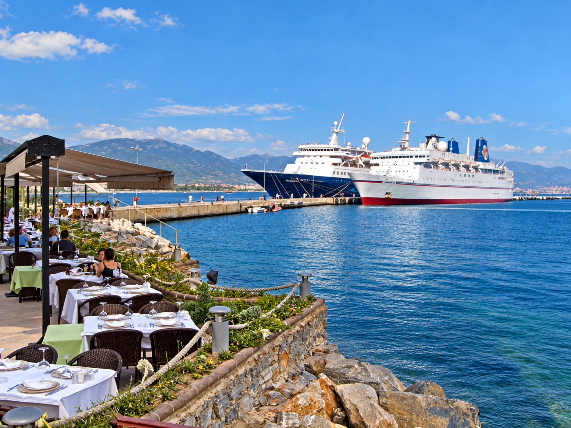 Özel Havuzlu ve Güzel Deniz Manzaralı Villa, Alanya Villa 1004