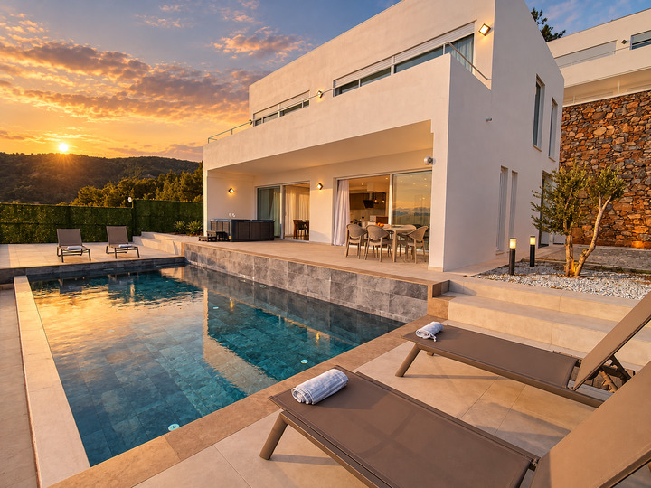 Özel Havuzlu ve Güzel Deniz Manzaralı Villa, Alanya Villa 1004