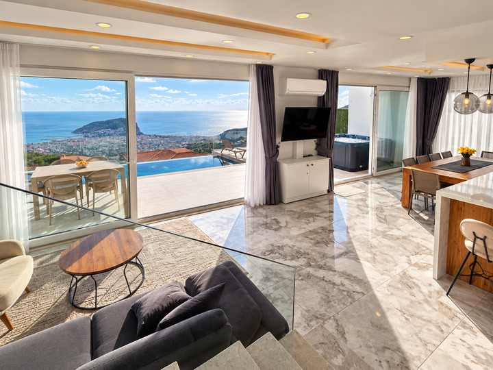 Özel Havuzlu ve Güzel Deniz Manzaralı Villa, Alanya Villa 1004