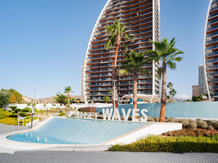Costa Blanca Gem: Manzaralı 2 Yatak Odalı Villa, 1003, Benidorm, Spain