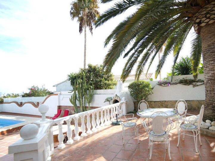 Costa Blanca'da Sakin Vaha, 1034