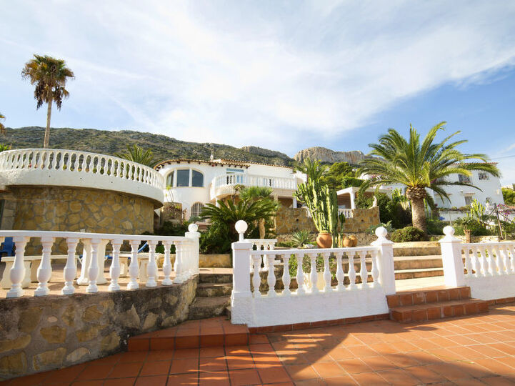 Costa Blanca'da Sakin Vaha, 1034