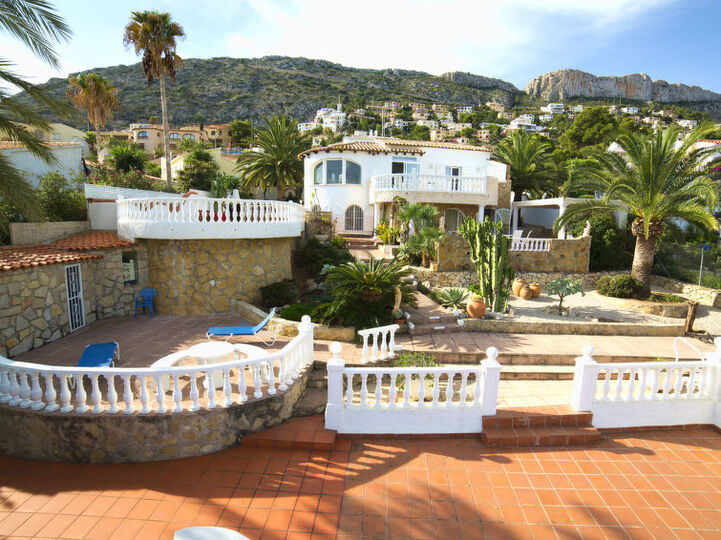 Costa Blanca'da Sakin Vaha, 1034