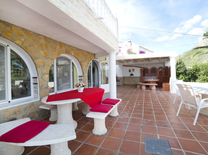 Costa Blanca'da Sakin Vaha, 1034