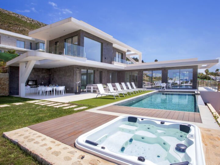 Deniz Kenarında Büyüleyici 4 Yatak Odalı Villa, 1091, les Cansalades, Spain