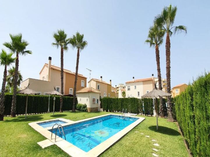 Costa Blanca'da Rüya Gibi 3 Yatak Odalı Villa, 1114, Oliva, Spain
