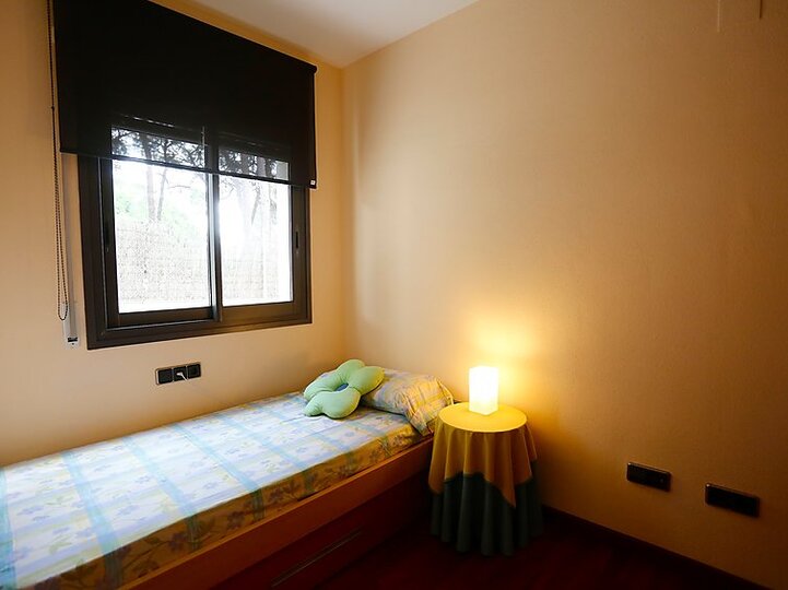Rüya gibi 3 Yatak Odalı Villa, Birinci Sınıf Konumda, 1006