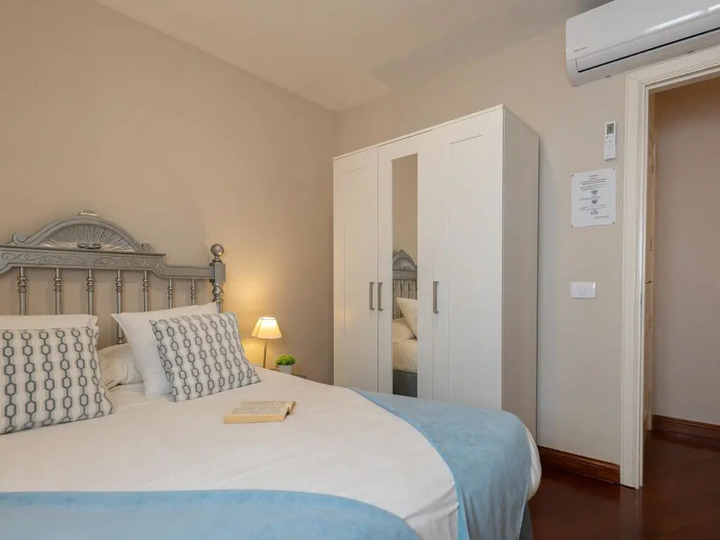 Kanarya Adaları'nda 4 Yatak Odalı Villa, 1077