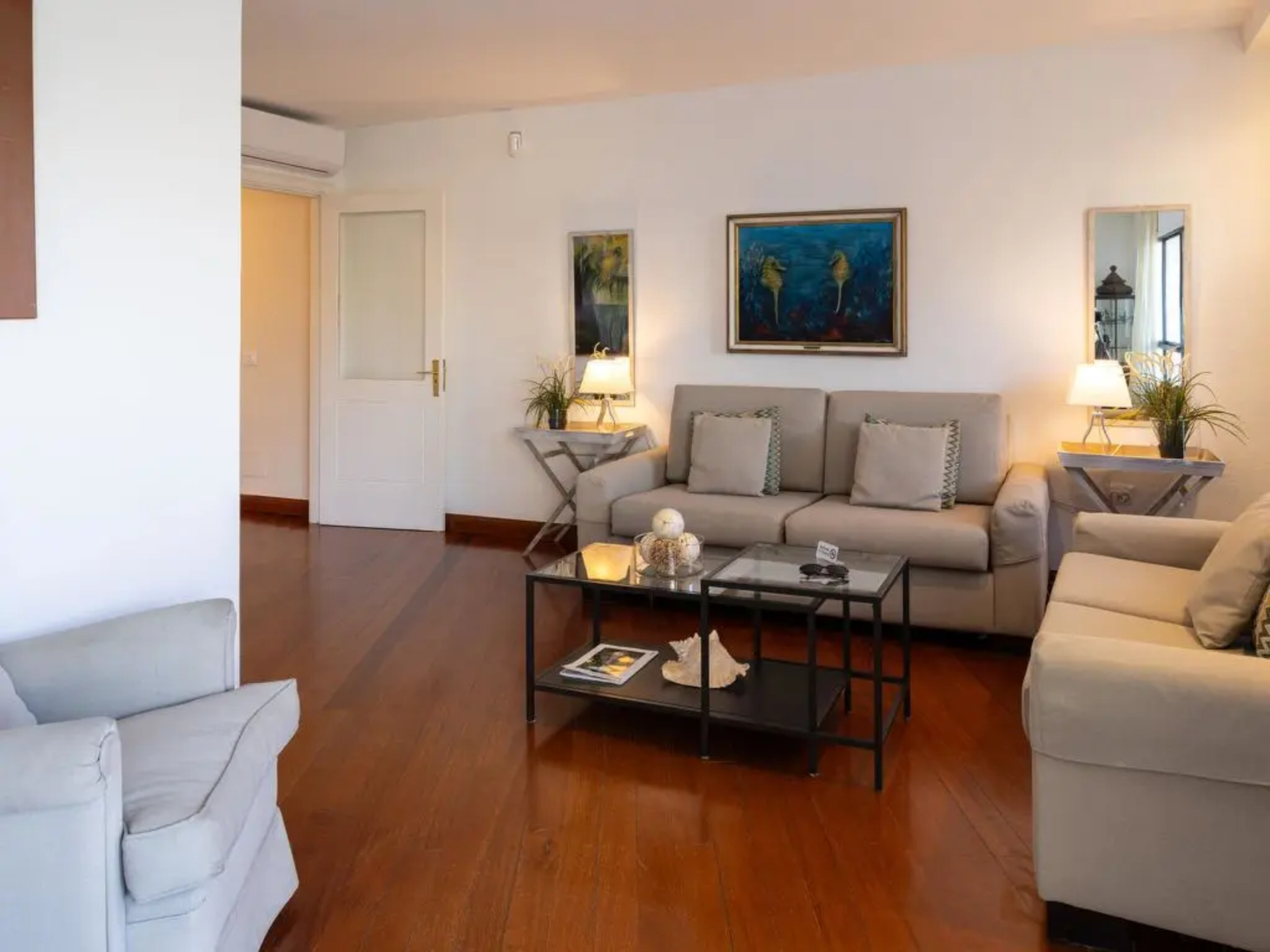 Kanarya Adaları'nda 4 Yatak Odalı Villa, 1077