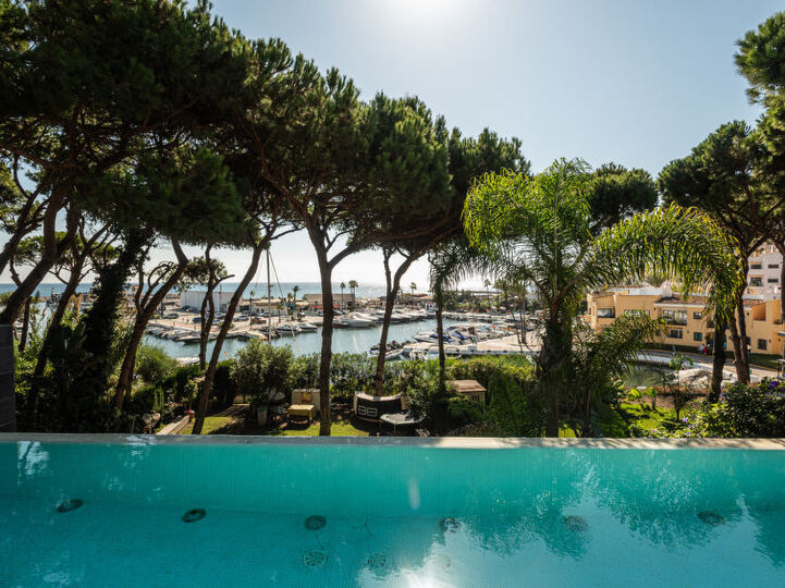 Costa del Sol'da Muhteşem 4 Yatak Odalı Villa, 1105, Marbella, Spain
