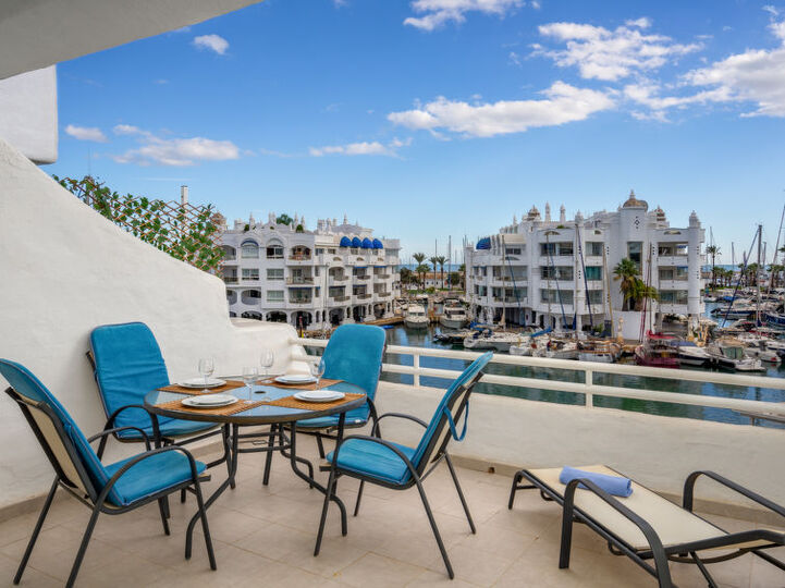 Büyüleyici Costa del Sol Sığınağı, 1136, Benalmádena, Spain