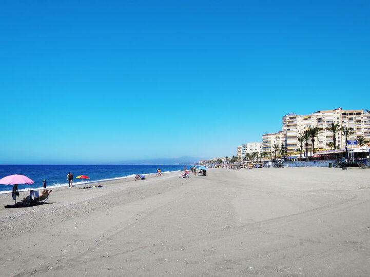Costa del Sol'daki Modern Vaha, 1144