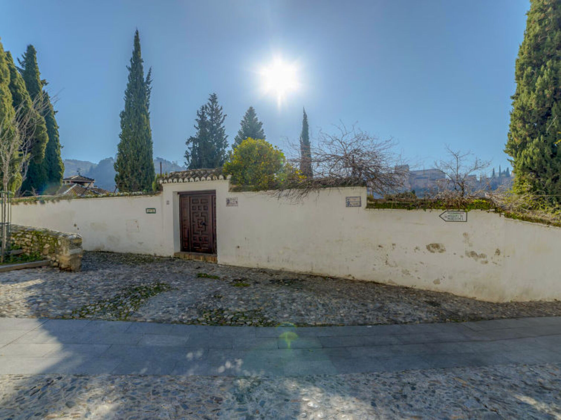 Endülüs'te Lüks 4 Yatak Odalı Villa, 1007