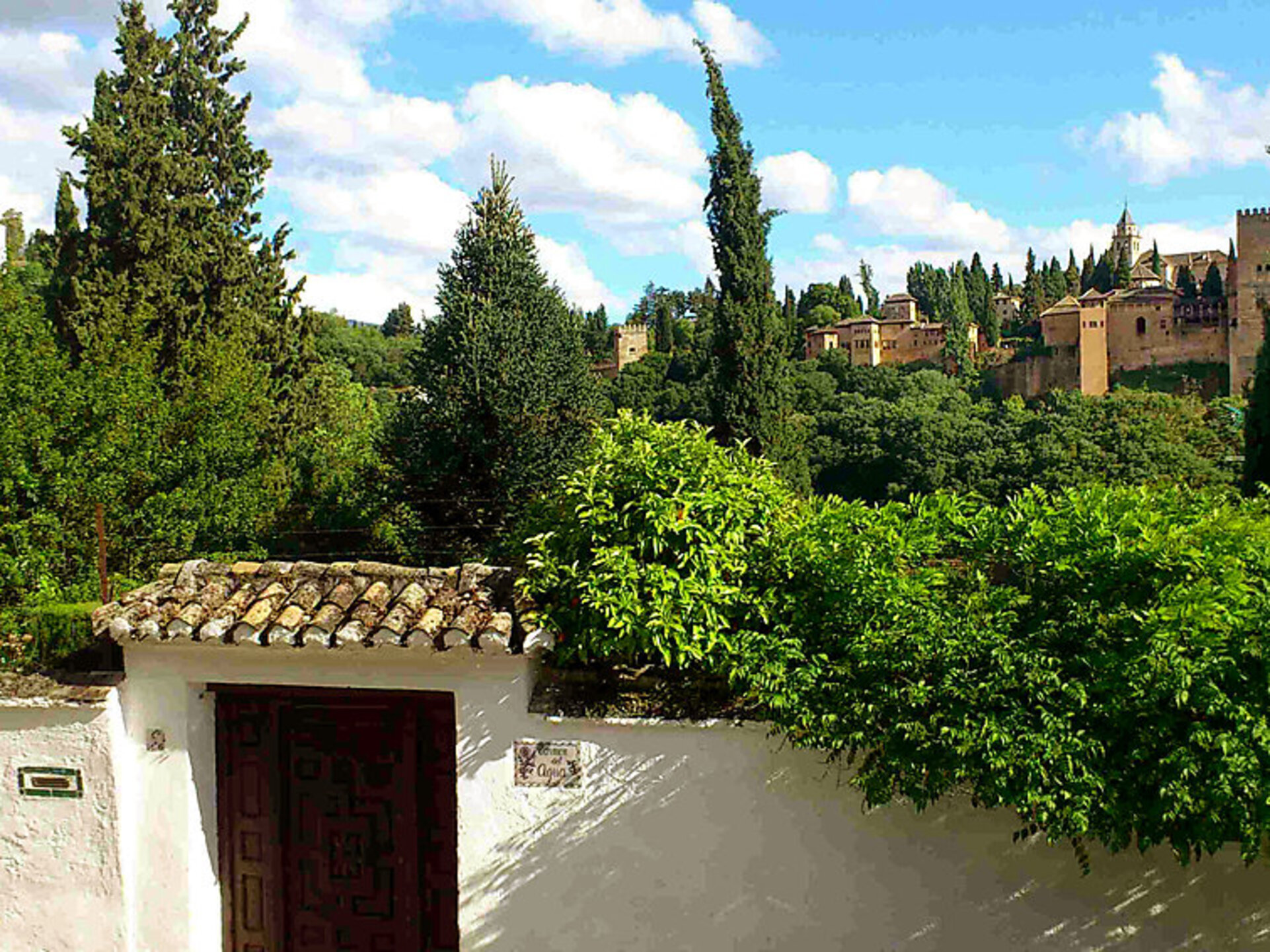 Endülüs'te Lüks 4 Yatak Odalı Villa, 1007