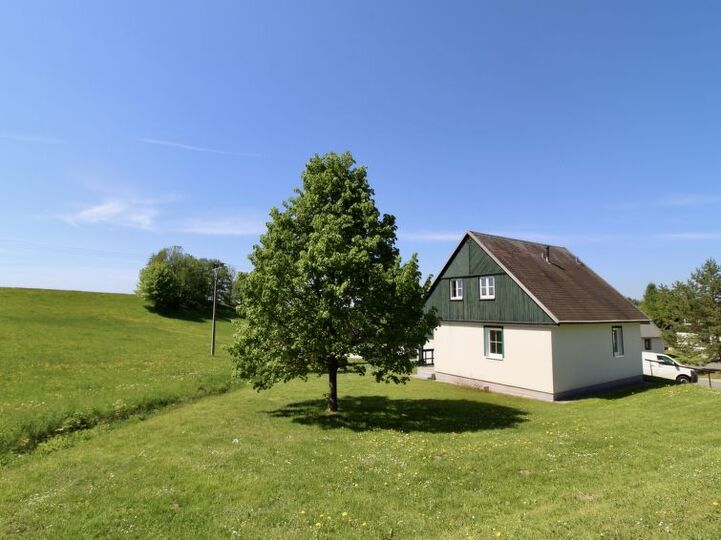 Královéhradecký kraj'da Zarif 3+1 Villa,1007, Královéhradecký kraj, Czech Republic
