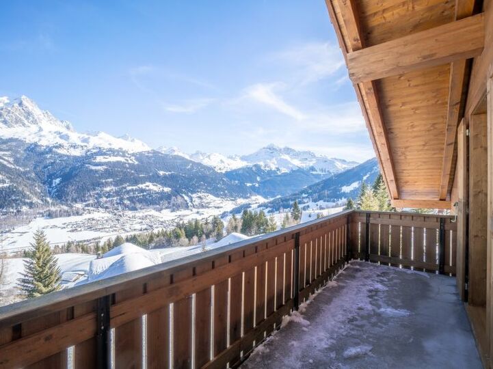 Graubünden'de Büyleyici Alp Sığınağı, 1111, Parsonz, Switzerland