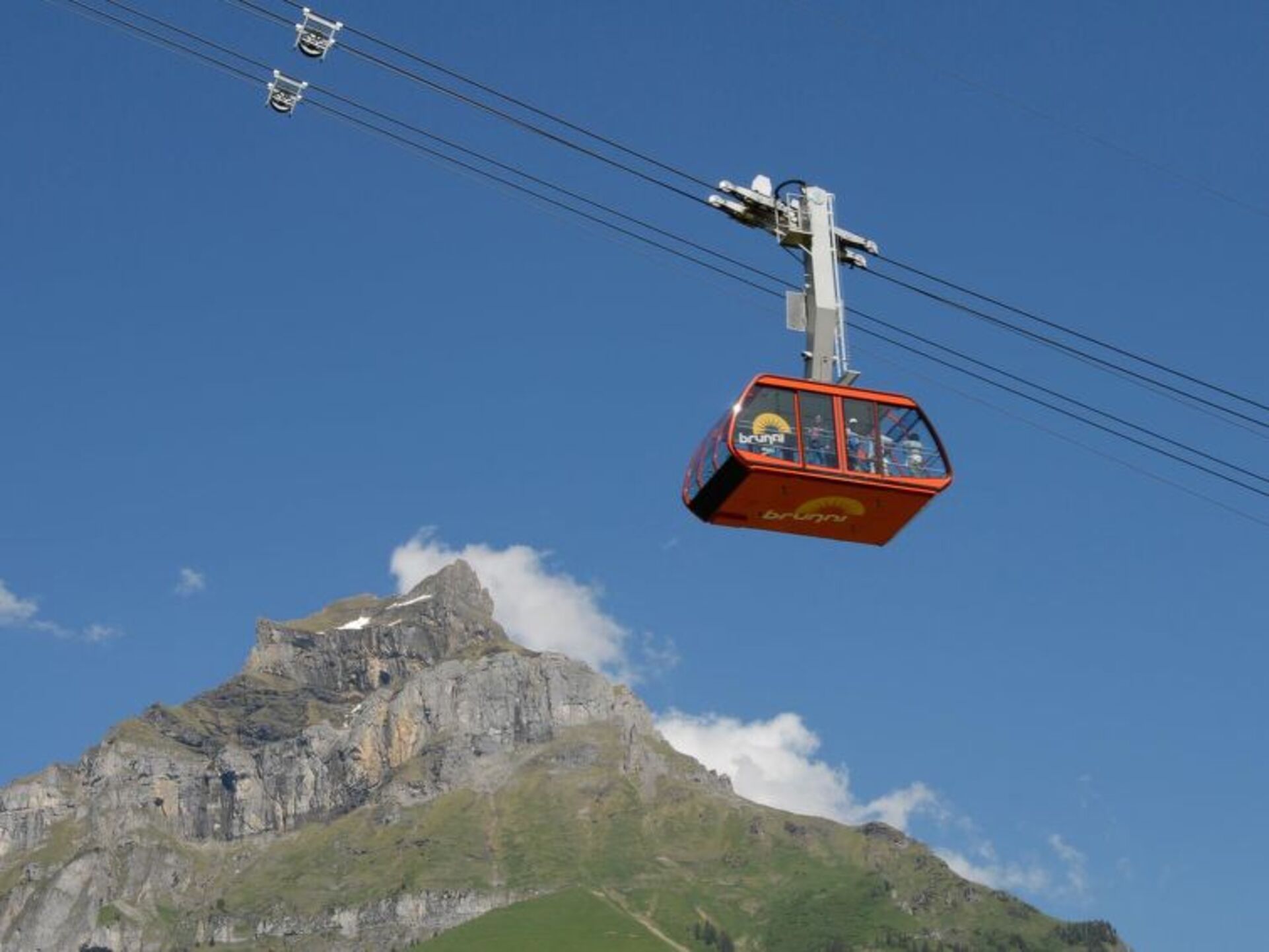 Obwalden'deki Sakin Cennet, 1004