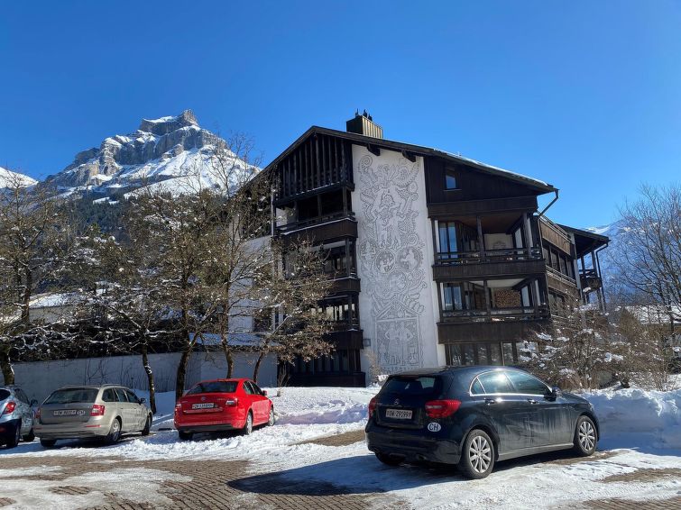 Huzur Bulundu: Obwalden'da Şık 3 Yatak Odalı Villa, 1007