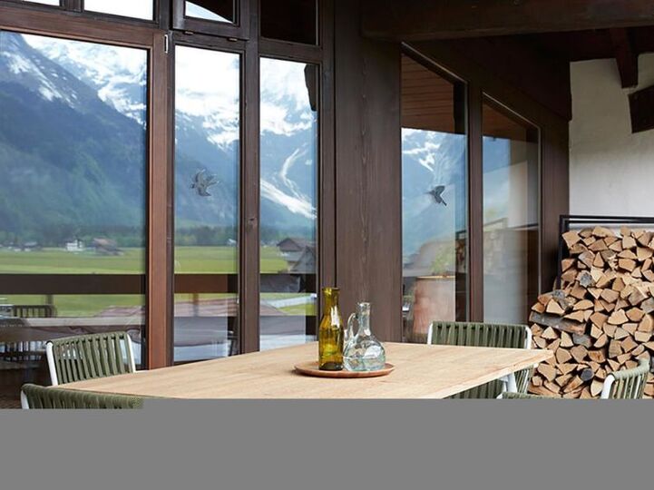 Huzur Bulundu: Obwalden'da Şık 3 Yatak Odalı Villa, 1007