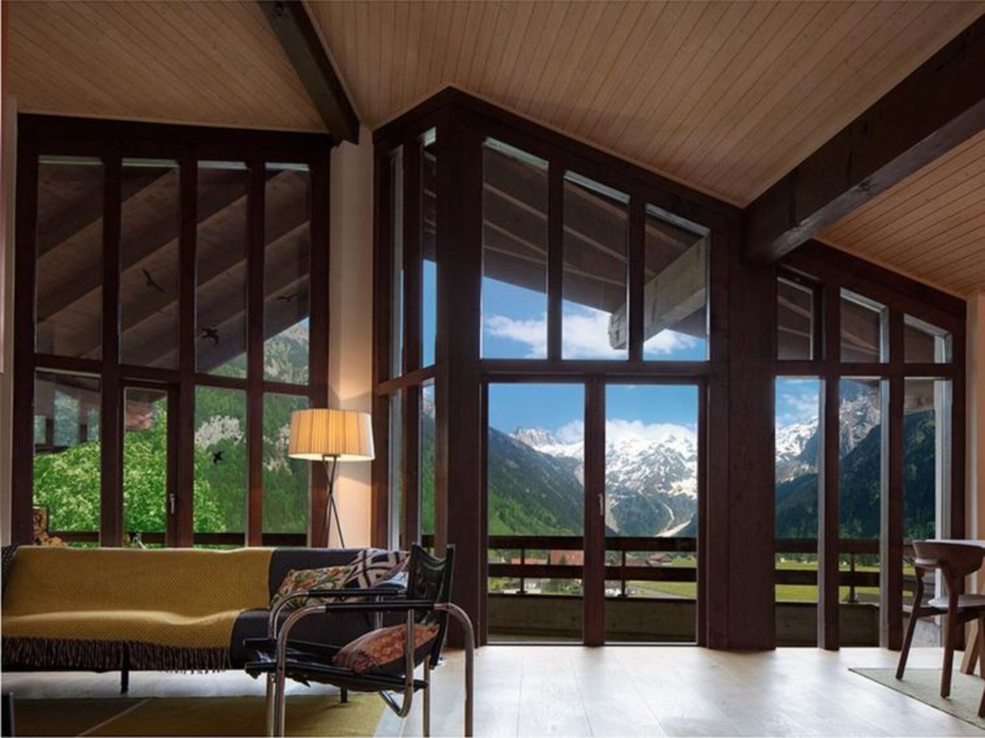 Huzur Bulundu: Obwalden'da Şık 3 Yatak Odalı Villa, 1007
