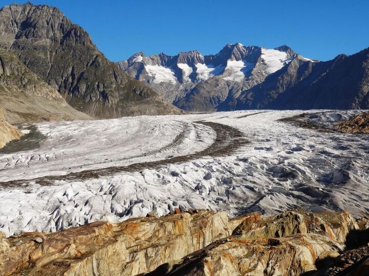 Valais Villa'da Rustik Zarafet, 1363