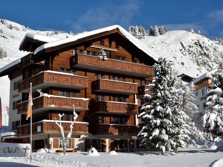 Valais Villa'da Rustik Zarafet, 1363