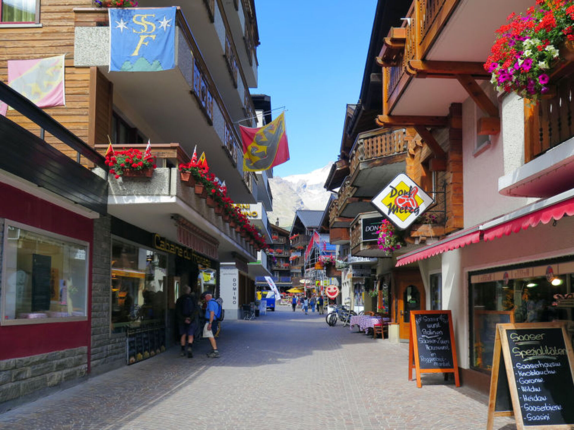 Valais'in Kalbinde Lüks Dinlenme Tesisi, 1386