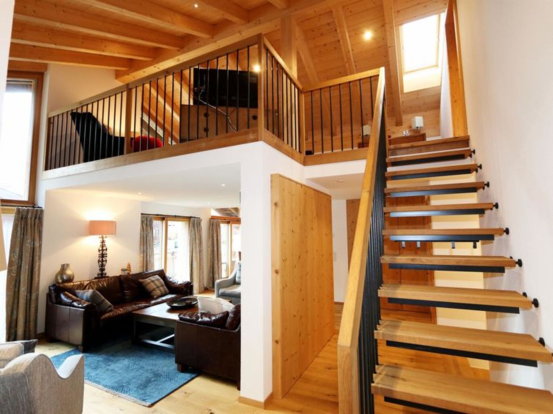 Mountain Magic: 4 Yatak Odalı Villa, Valais, 1387