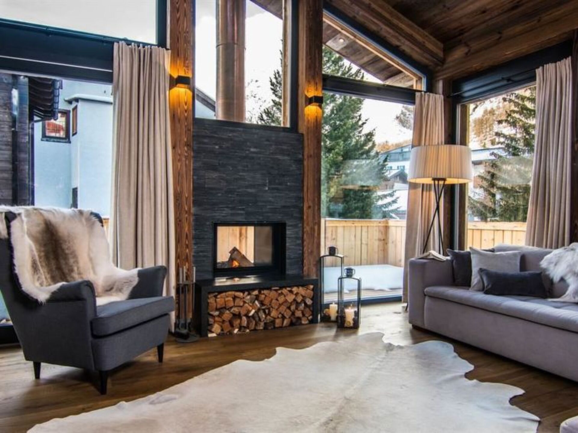 Saas-Fee, 1263'te Satılık Şirin Villa