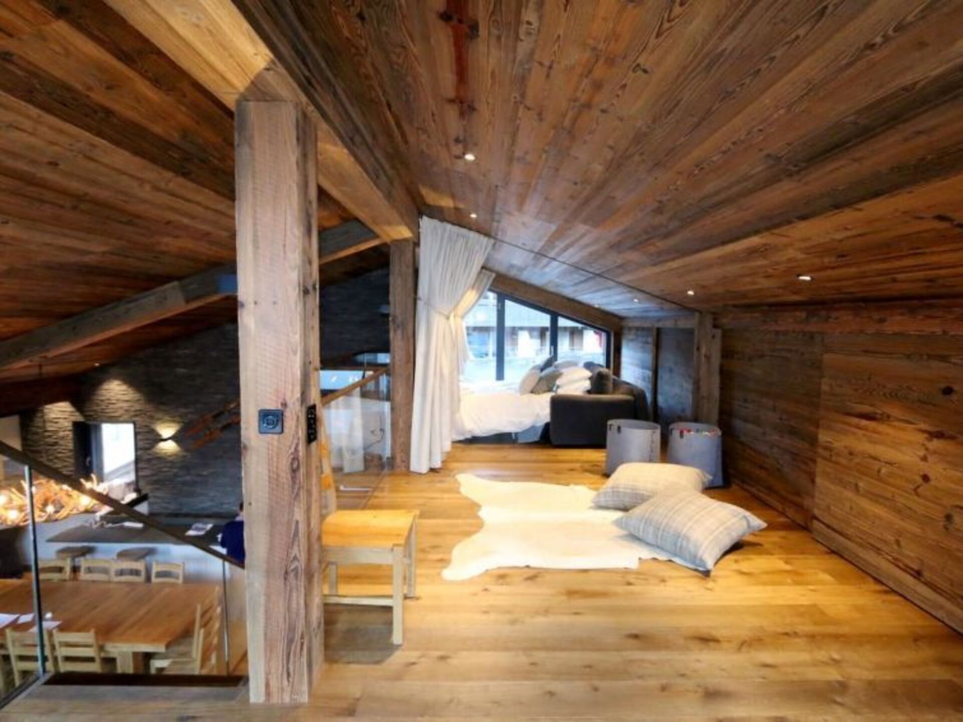 Saas-Fee, 1263'te Satılık Şirin Villa