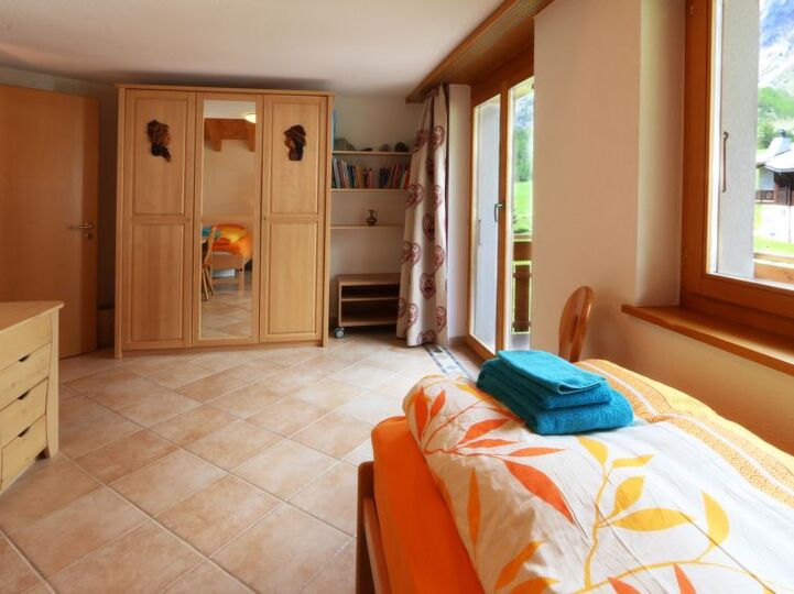 Saas-Fee'de (1268) şirin 2 yatak odalı villa.