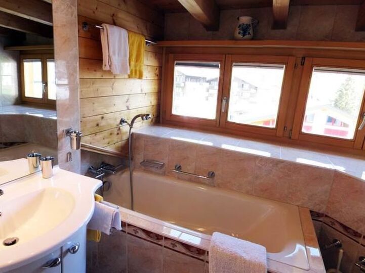 Saas-Fee'de (1268) şirin 2 yatak odalı villa.