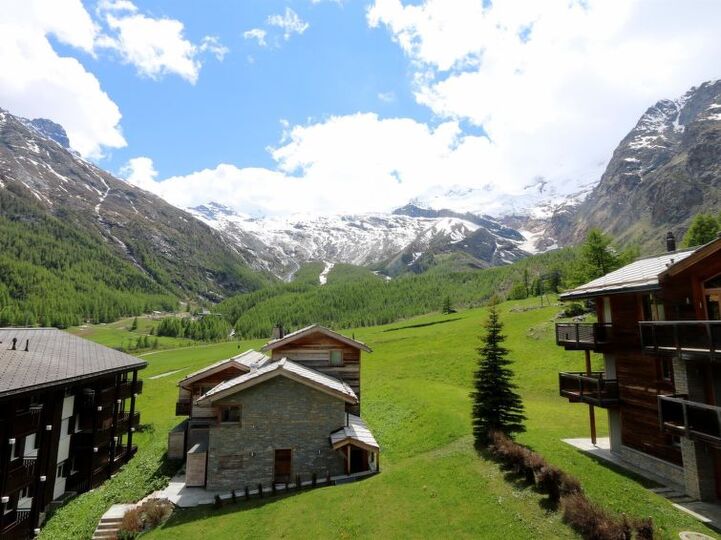 Saas-Fee'de Şık 3 Yatak Odalı Ev, 1272
