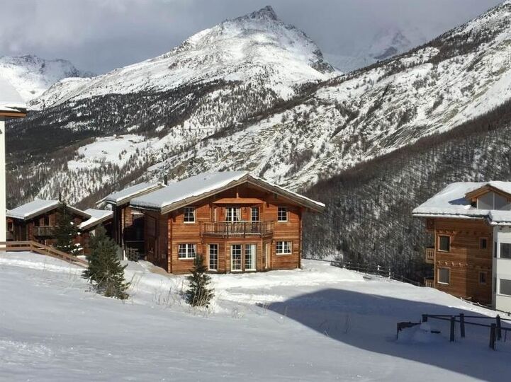Saas-Fee'de Lüks 4 Yatak Odalı Villa, 1273, Saas-Fee, Switzerland