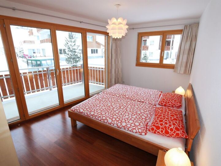 Saas-Fee'de Geniş 3 Yatak Odalı Dinlenme Evi, 1274