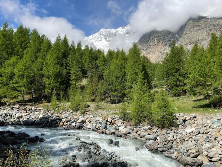 Saas-Fee'de Huzurlu Vaha, 1277