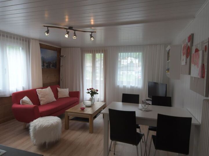 Saas-Grund'da Modern 2BR Villa, 1257