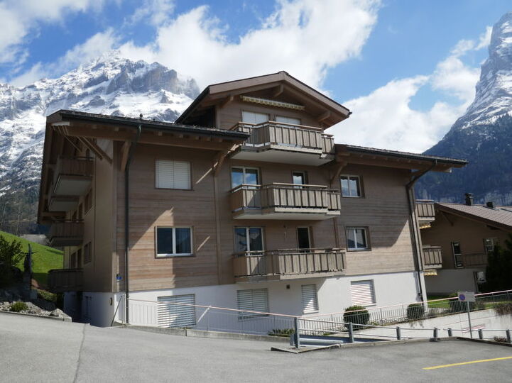 Grindelwald'da Antika Tarzda 2 Yatak Odalı Muhteşem Ev, 1174, Grindelwald, Switzerland