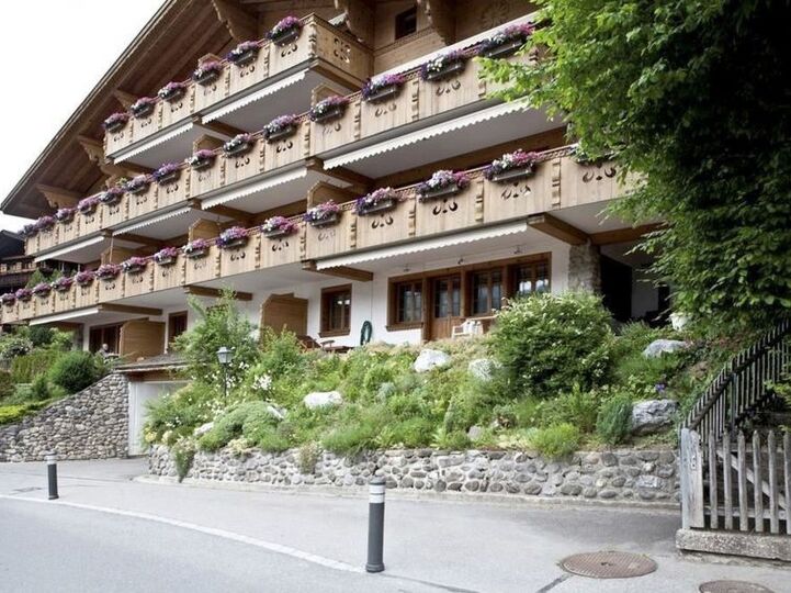 Saanen'de Kiralık Sakin Villa Vahası, 1186, Saanen, Switzerland
