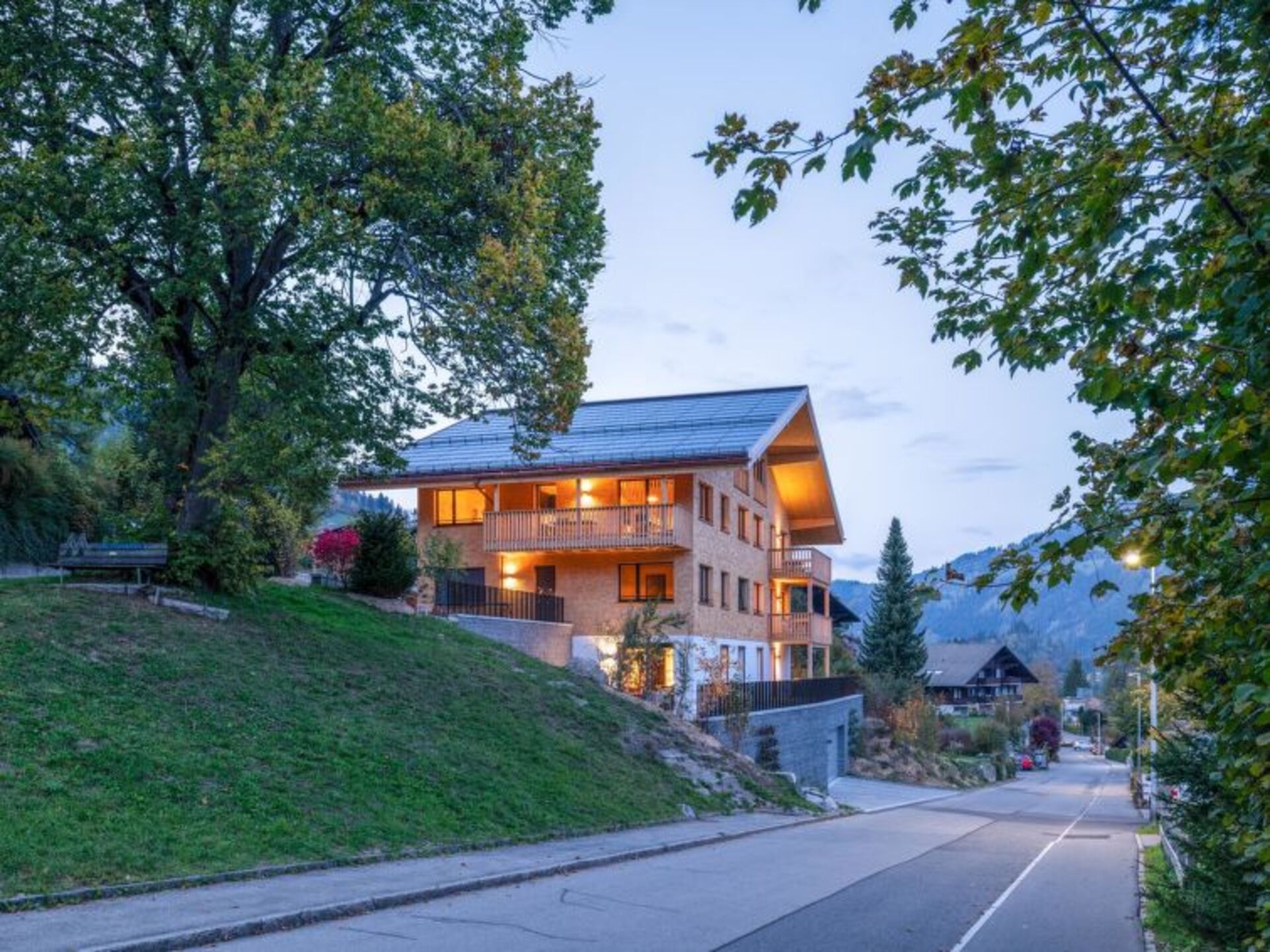 Zweisimmen Villasına Kaçış, 1193