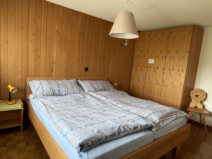 Zweisimmen'de Özel Vaha 1196