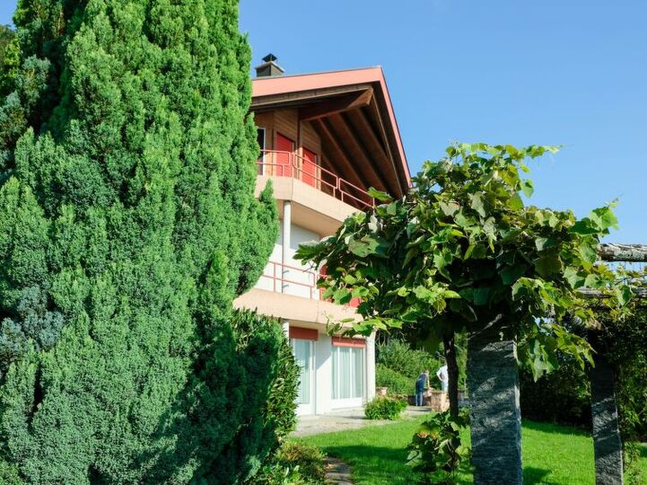 Spiez Rüya Evi: Havuzlu 5 Yatak Odalı Villa, 1199