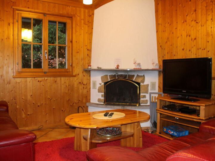 Gruyères'te 1000 km uzaklıkta, 3 yatak odalı şirin bir dağ evi., Gruyères, Switzerland