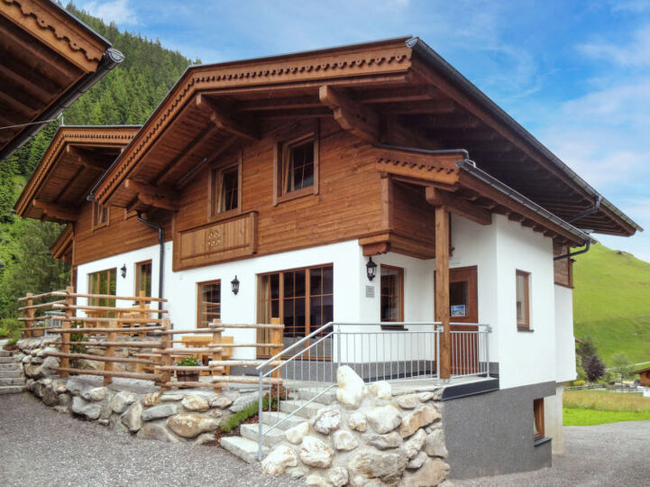 Sakin Juns City'de Konforlu 4 Yatak Odalı Dağ Evi, 1194, Juns, Austria
