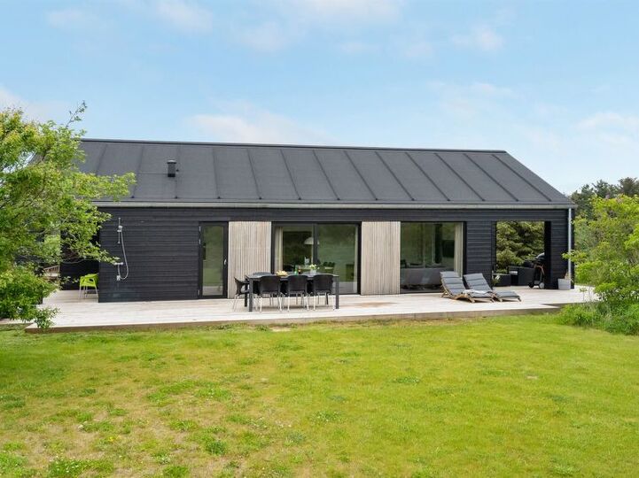 Hjørring 1061'de, birinci sınıf konumda 5 yıldızlı ev., Hjørring, Denmark