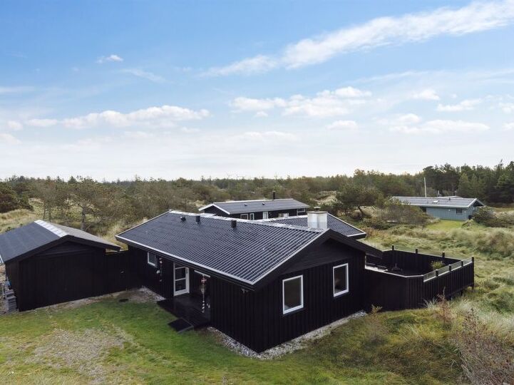 Büyülü Aile Anıları, Saltum 1072, Saltum, Denmark