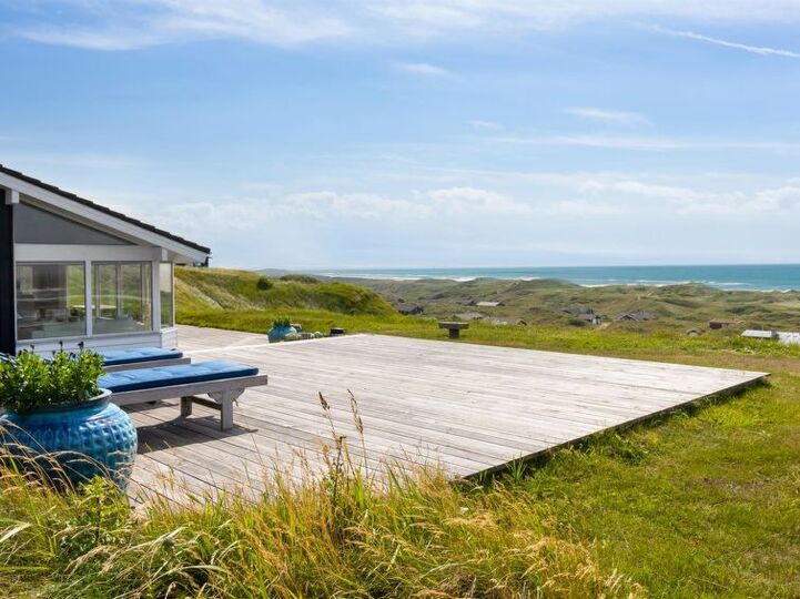 Büyülü Aile Anıları, Løkken 1062, Løkken, Denmark